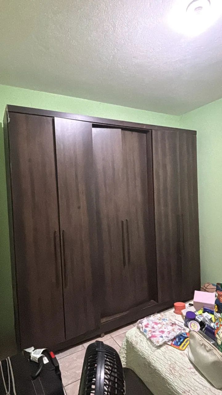 Guarda-Roupa usado