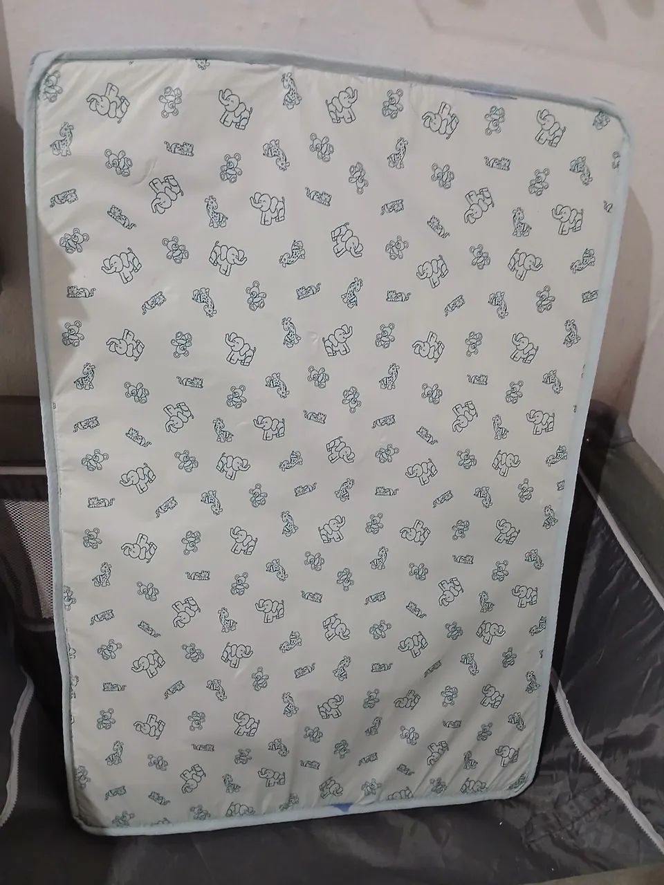 Vendo berço portátil  - Foto 4