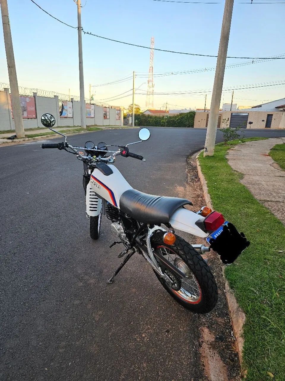 Dt 180 - Foto 2