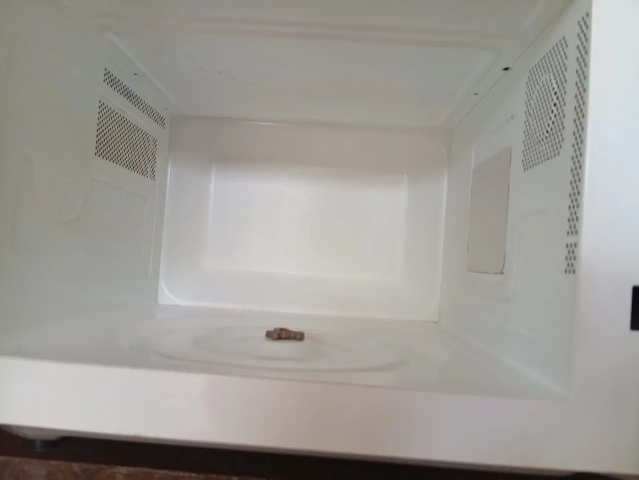 Microondas Eletrolux 27 lts  - Foto 2