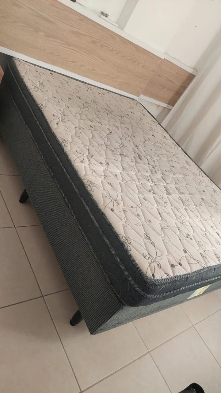 Cama completa - Base + Colchão