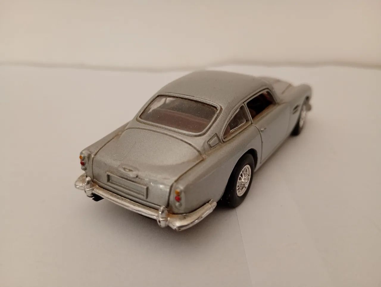 Del Prado - Miniatura Aston Martin DB5  - Foto 3
