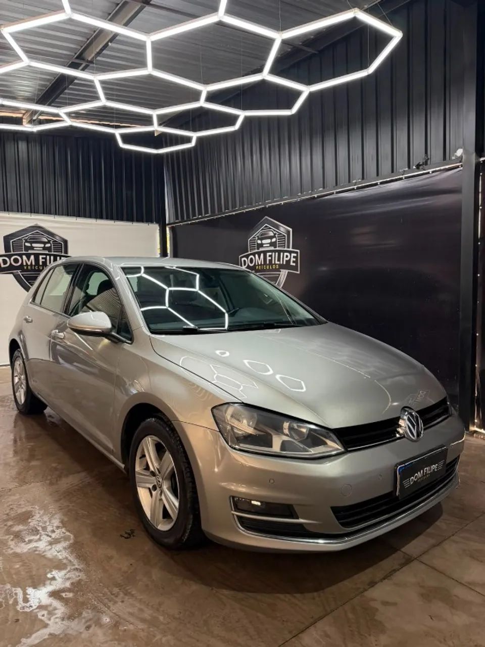 Volkswagen Golf Golf Highline 1.4 TSI 140cv Aut. 2015