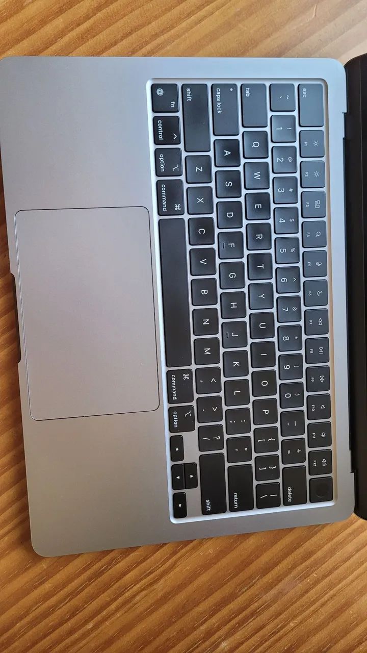 MacBook Air 2022 ? Chip Apple M2 | 8GB RAM | SSD 256GB - Foto 3