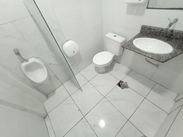 Sala Comercial 124m² Terréa c/ Vitrines e divisórias + 2 Salas no Vieralves - Foto 3