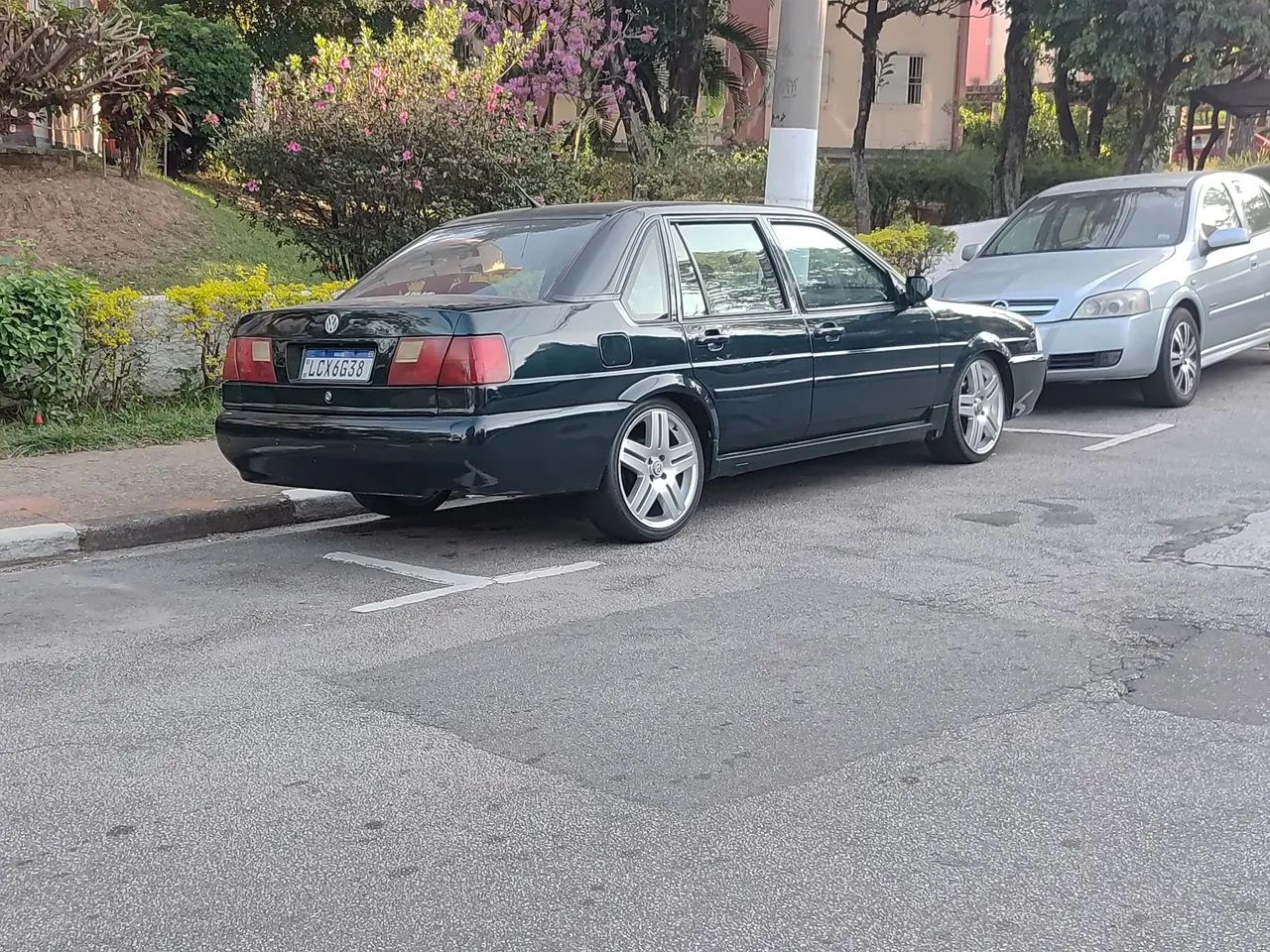 Volkswagen Santana 2000