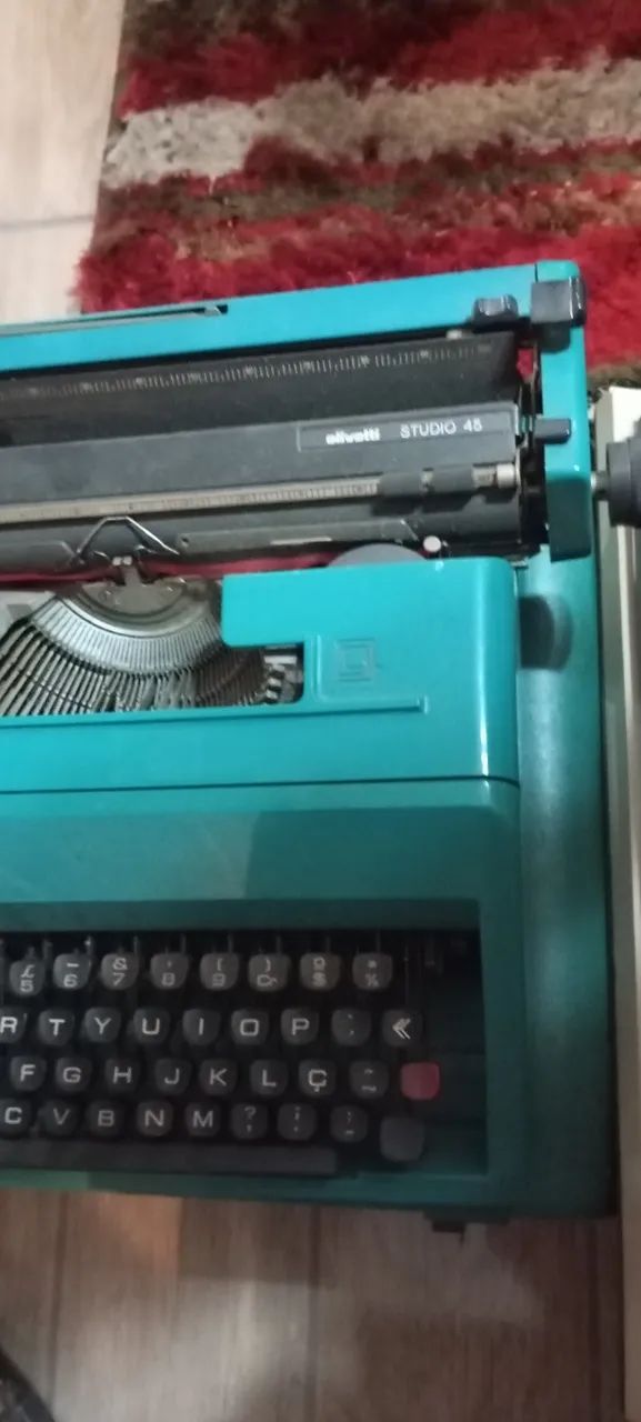 Máquina de escrever Olivetti  - Foto 2