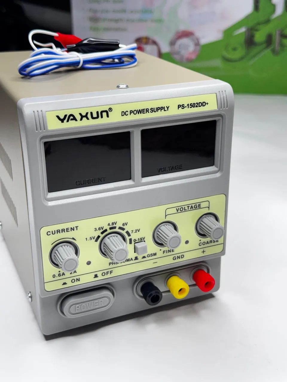 Fonte de Bancada Yaxun PS-1502DD+ 15V 2A 110V Nova - Foto 2