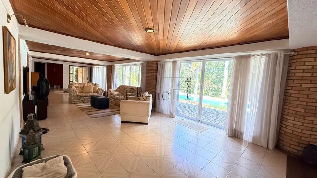Chácara para alugar em Vinhedo, Pinheirinho, com 5 quartos, com 12000 m² - Foto 4