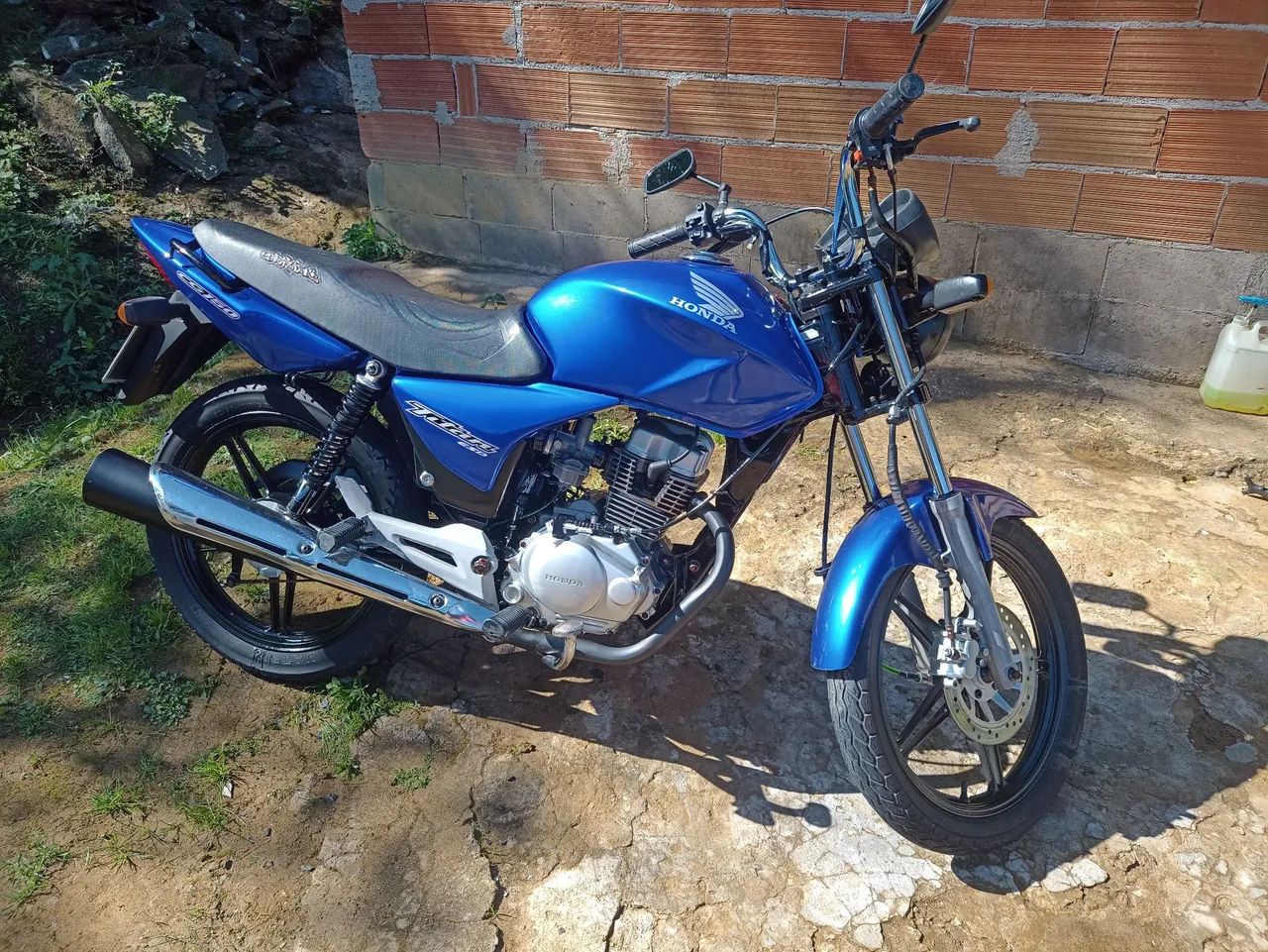 Titan 150 esd