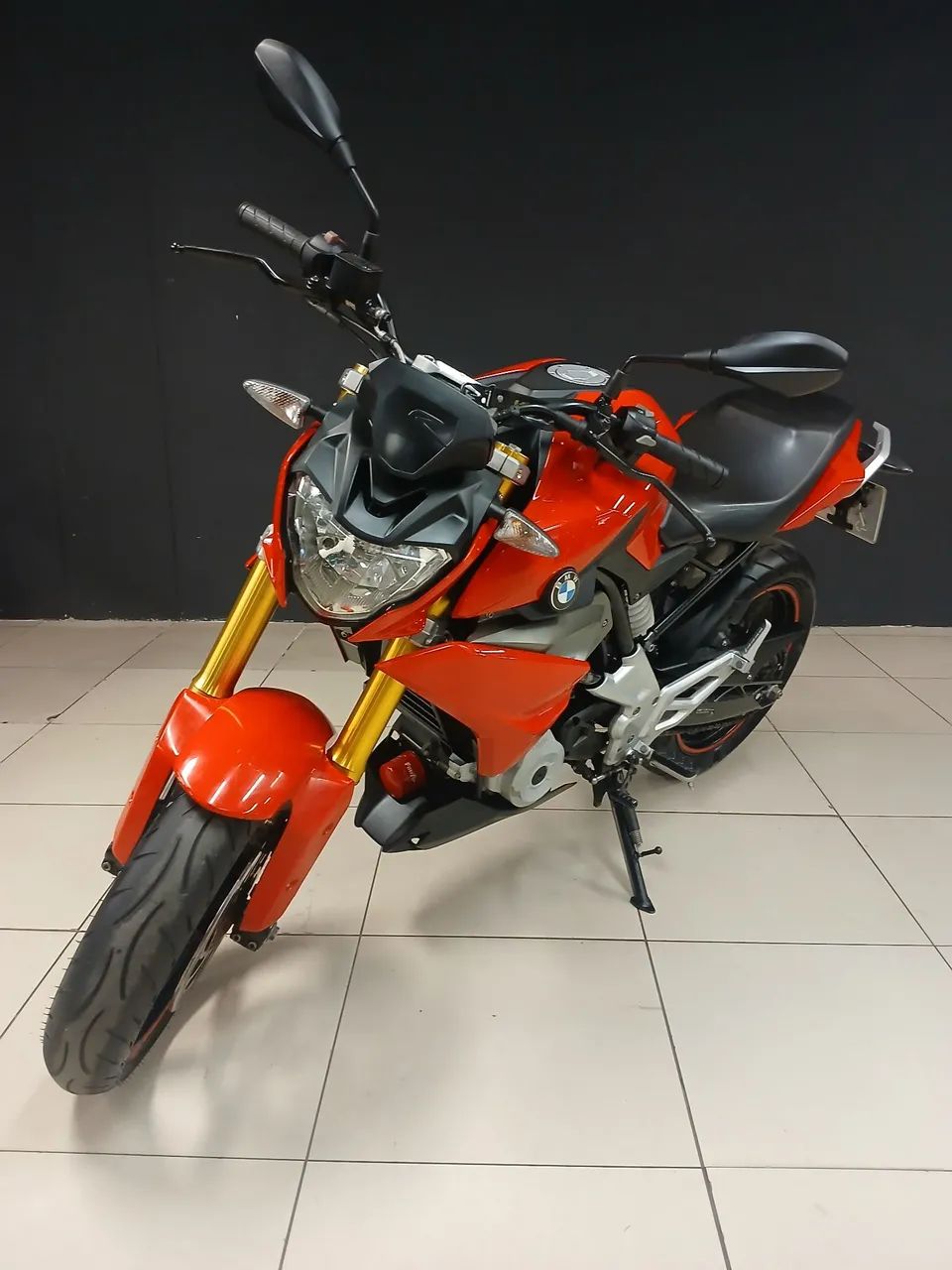 BMW G310 R - Foto 4