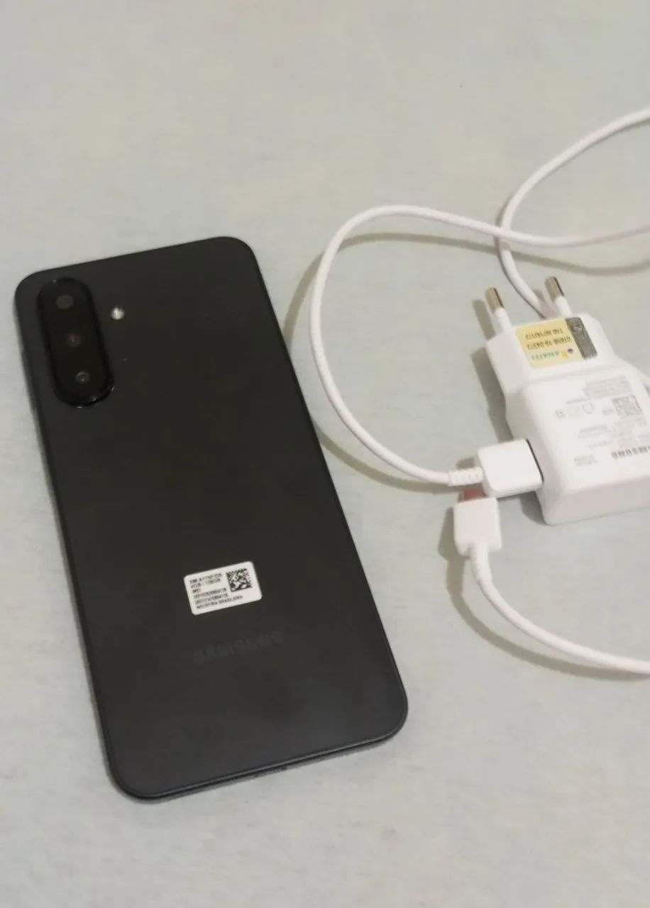 Vende-se A17 impecavel ?