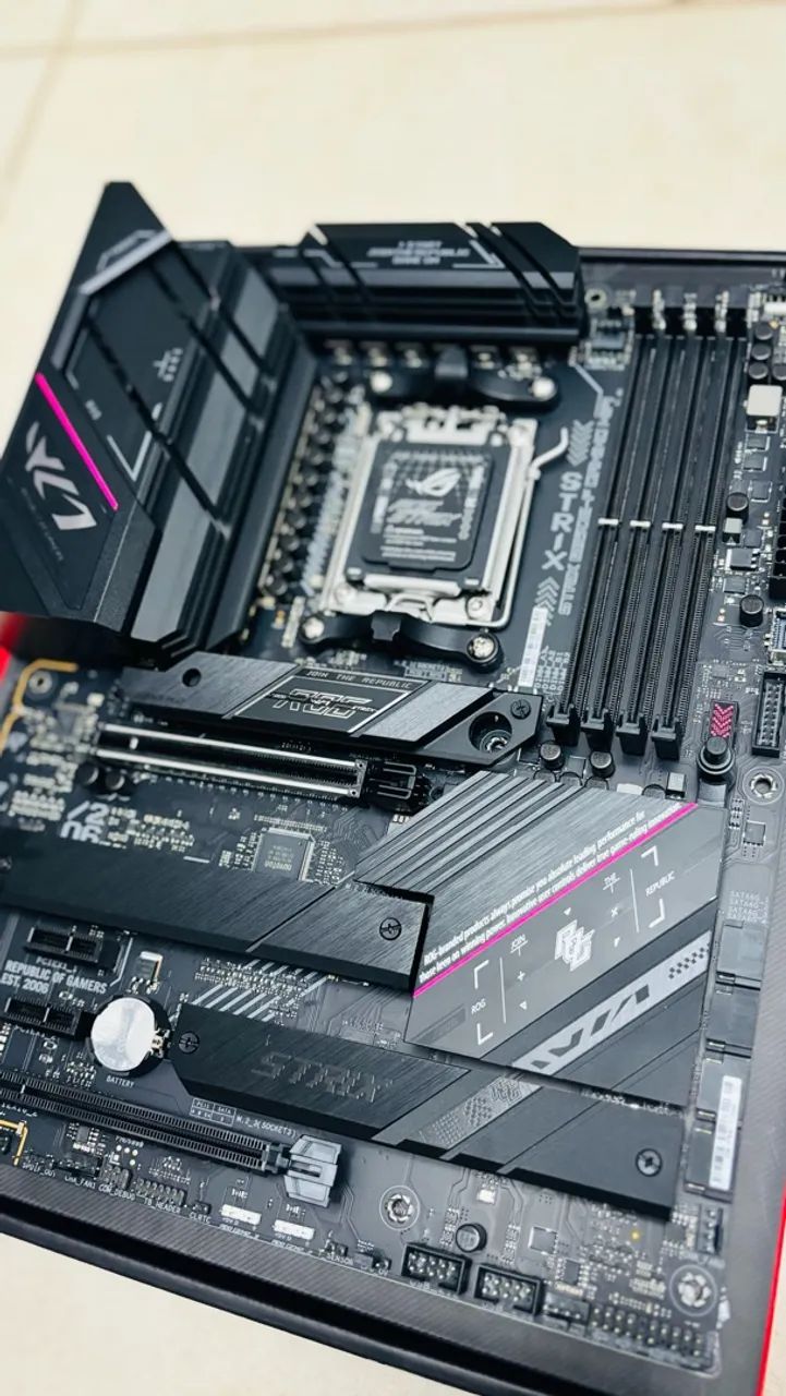 Placa mae asus ROG Strix B650E-F - Foto 3