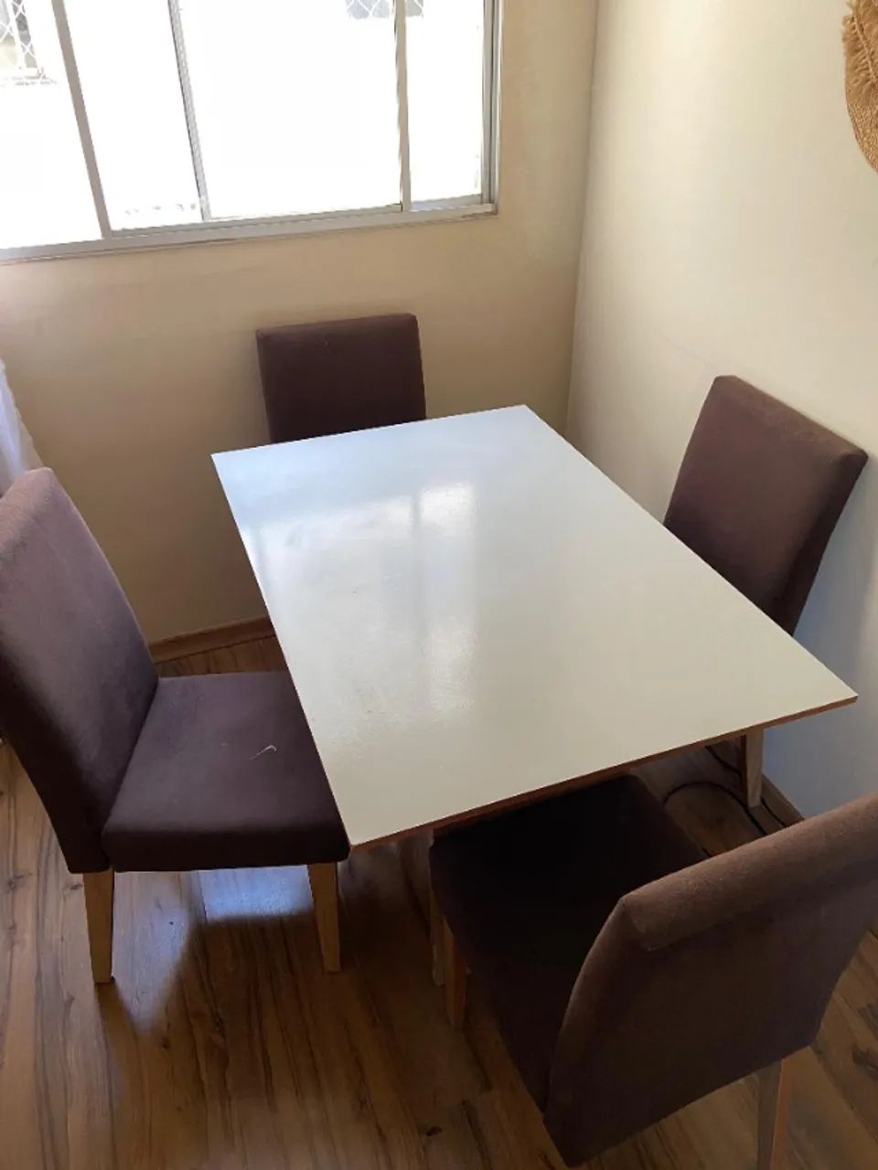Mesa de jantar com 4 cadeiras - Foto 2