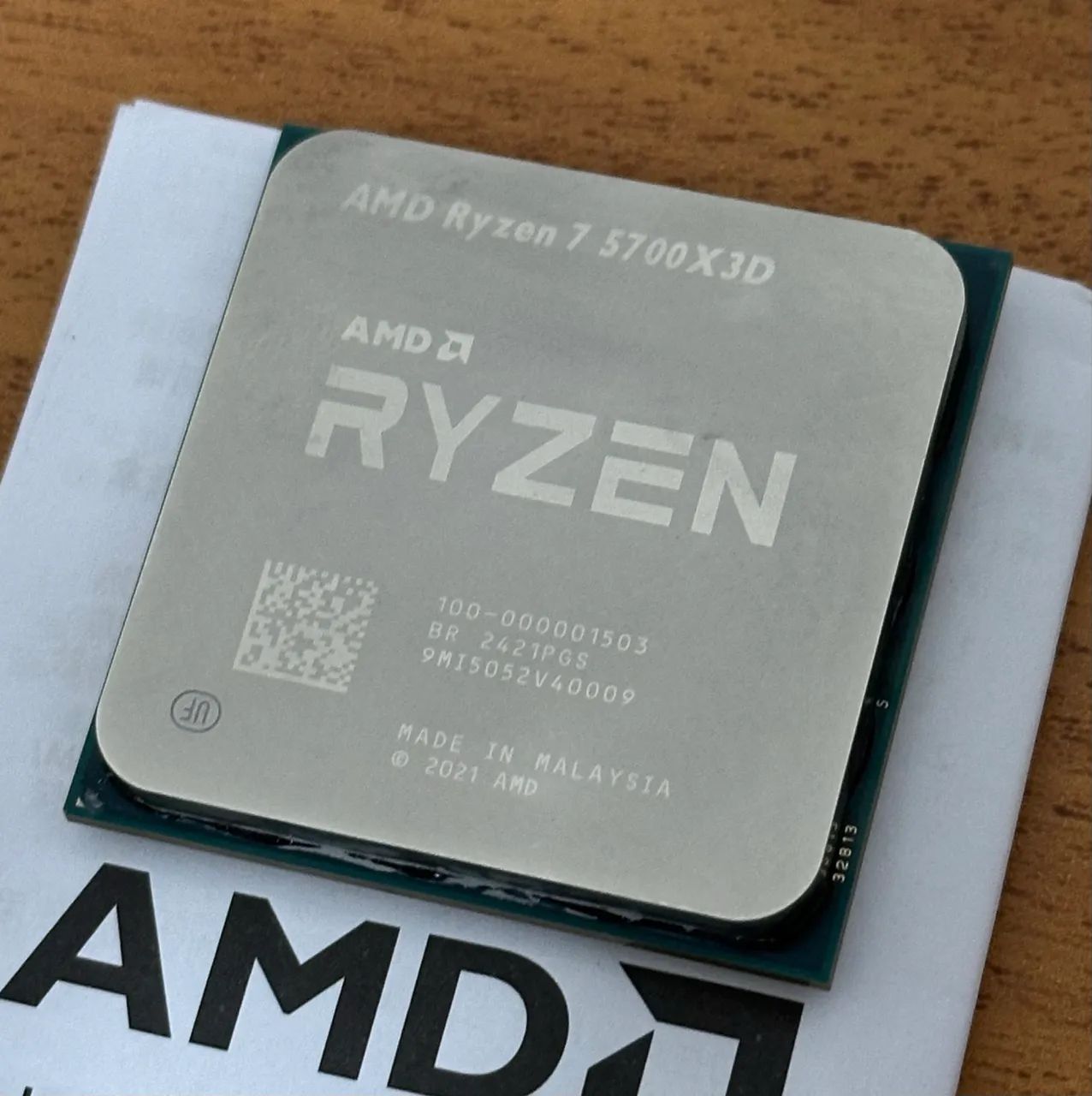 Processador - Ryzen 7 5700X3D