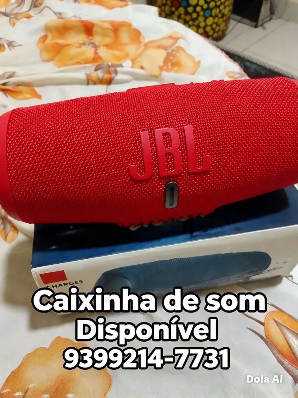 Caixinha de som JBL vermelho 