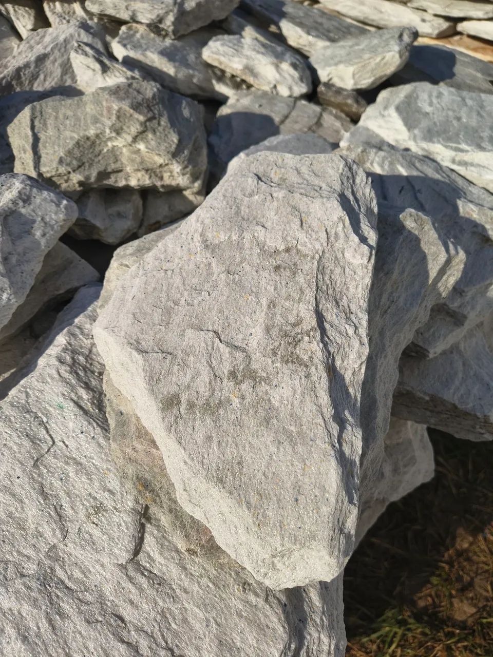 Pedra Quartzito Branco Almofada - Foto 3