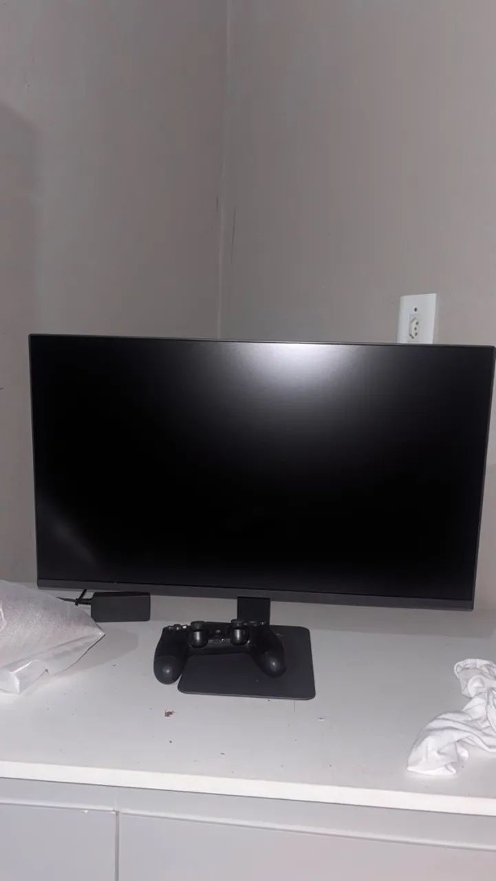 Monitor 24polegadas LG novo FAÇO ENTREGA EM QUALQUER LUGAR DE FORTALEZA