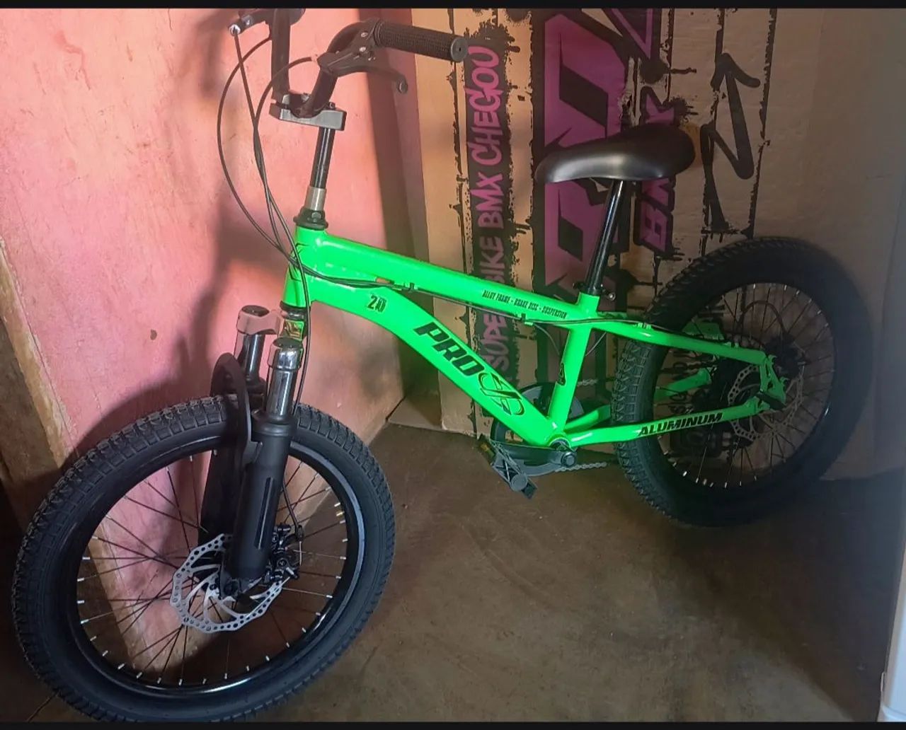 Bicicleta aro 20 de alumínio
