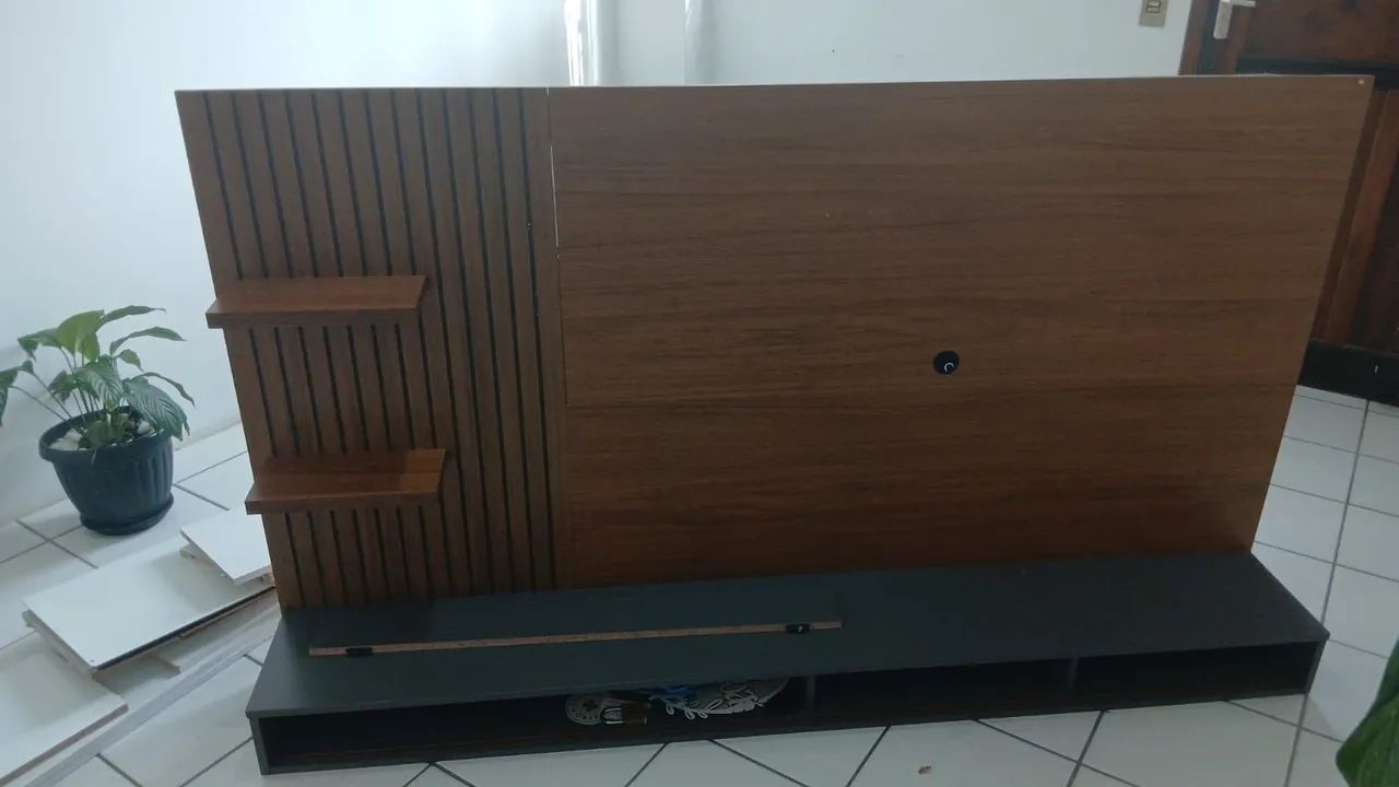 Vende-se - Mesa de Jantar + Painel para TV - Foto 4