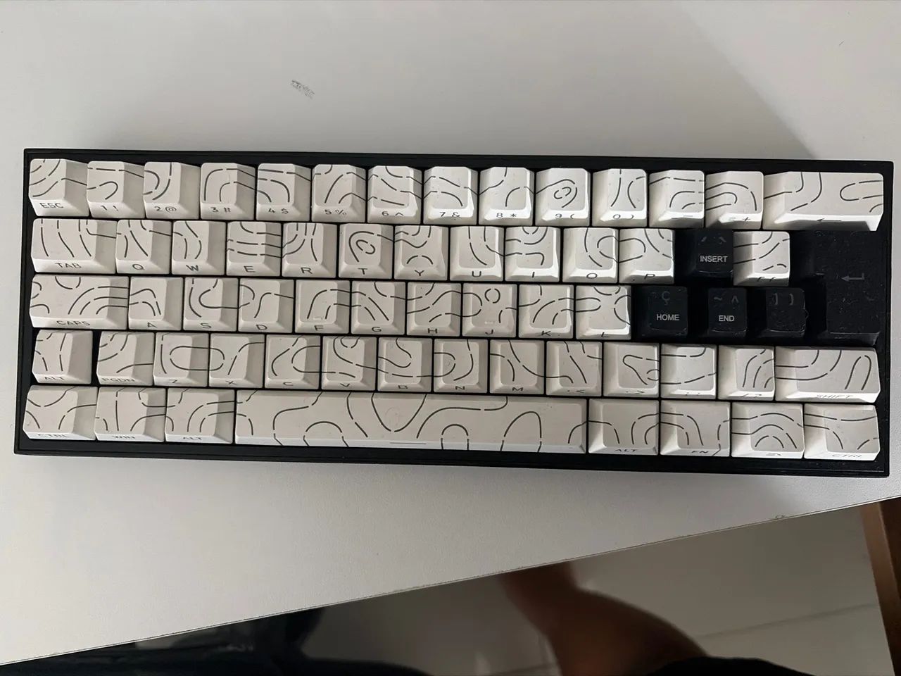 Teclado 60% mecânico  - Foto 2