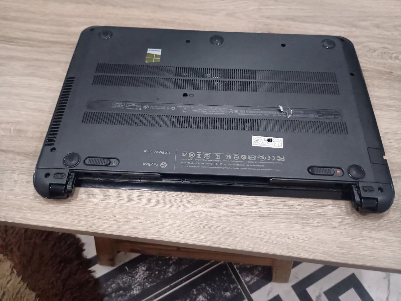 Notebook Hp pavilion retirar peças  - Foto 3