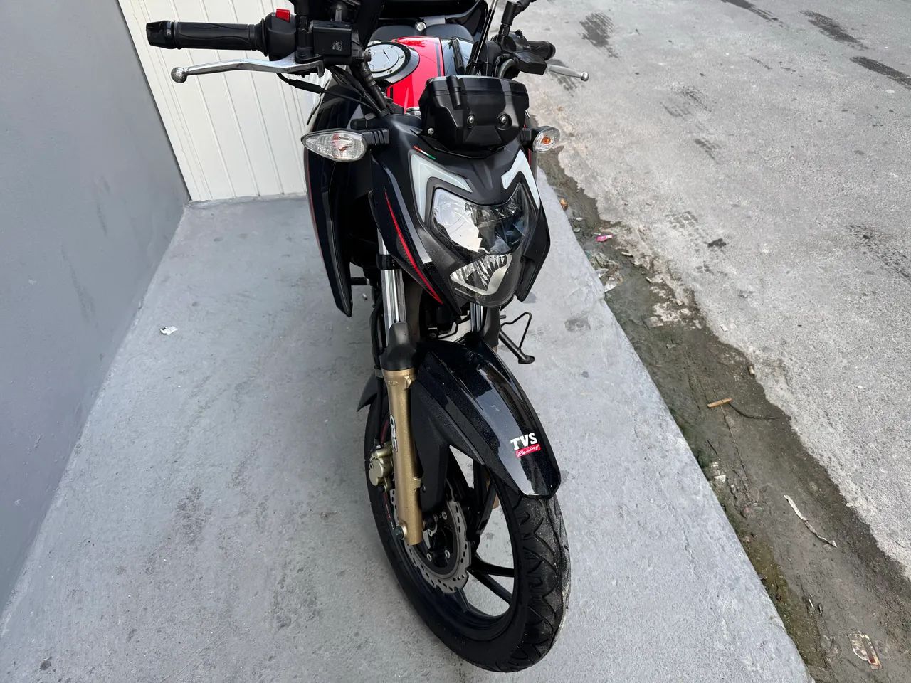 DAFRA Apache RTR 200 - Foto 3