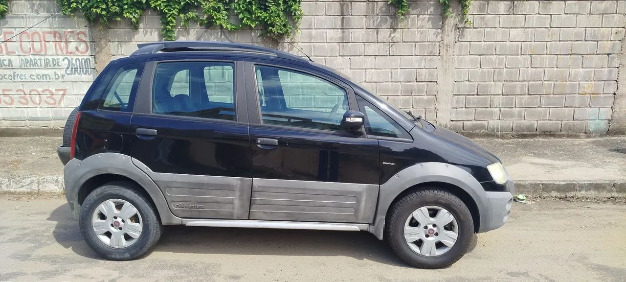 Fiat Idea Adv./ Adv.lock.dualogic 1.8 Flex 5P 2010 - Foto 2