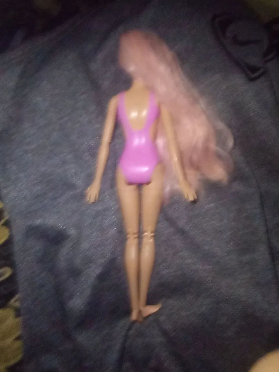 Barbie Pop Reveal Fruit Series Morango  - Boneca Articulada - Foto 5