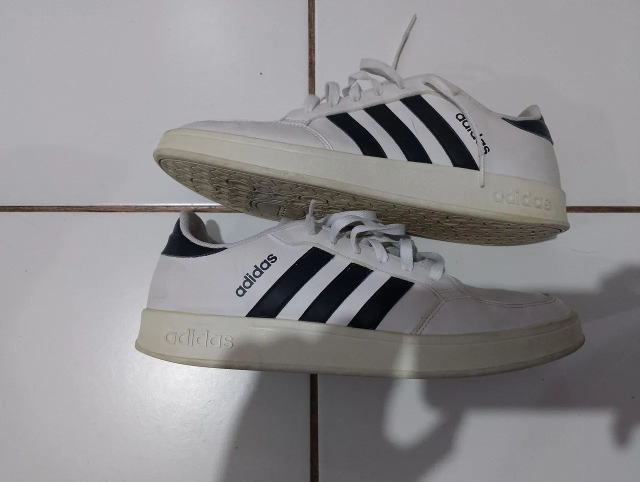 Tênis Adidas Original Número 41