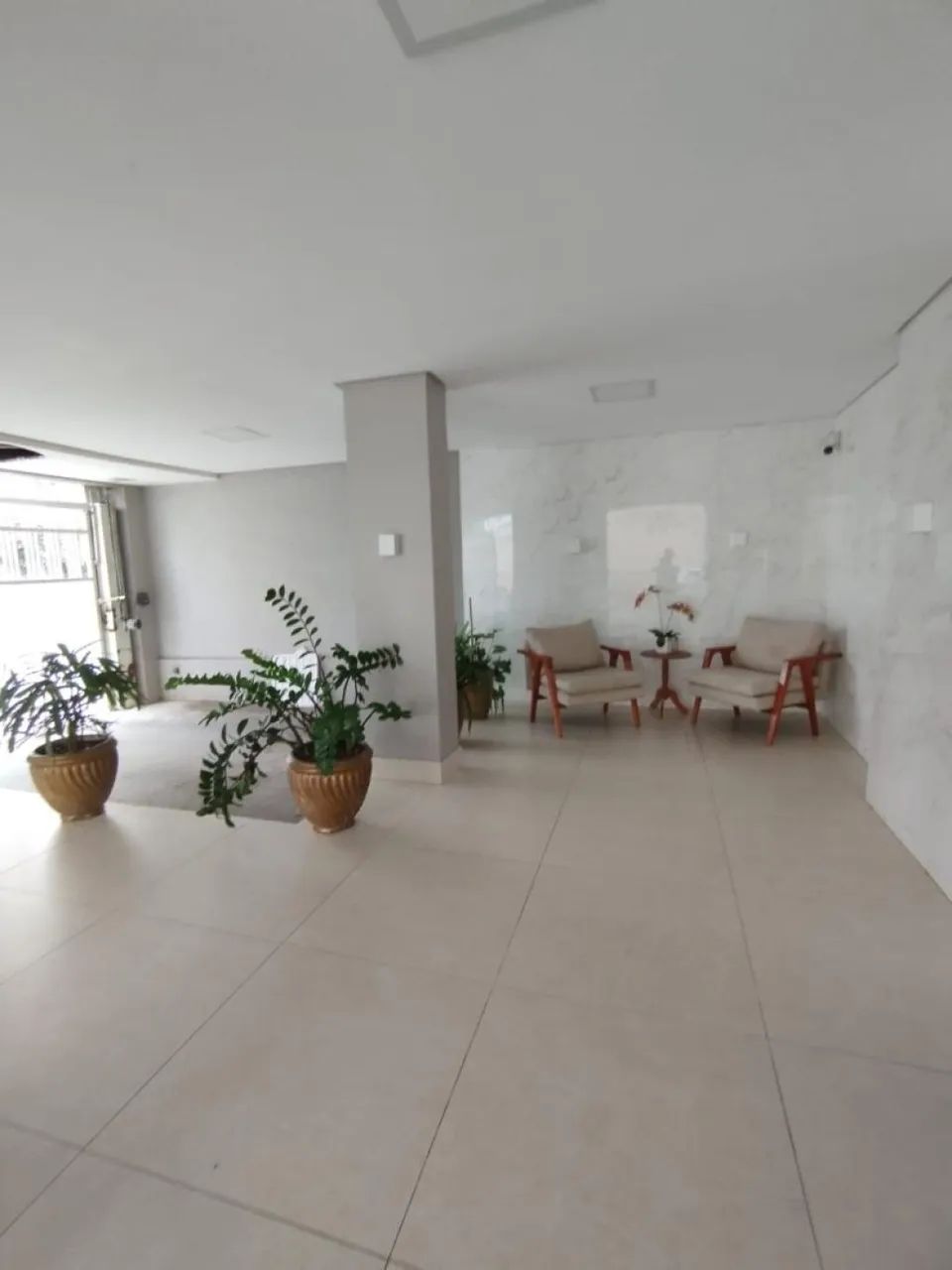 Apartamento 301 - Edifício Lorena - Setor Oeste Goiânia - Foto 2