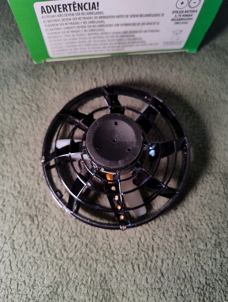 Mini Drone UFO de Brinquedo - Foto 2