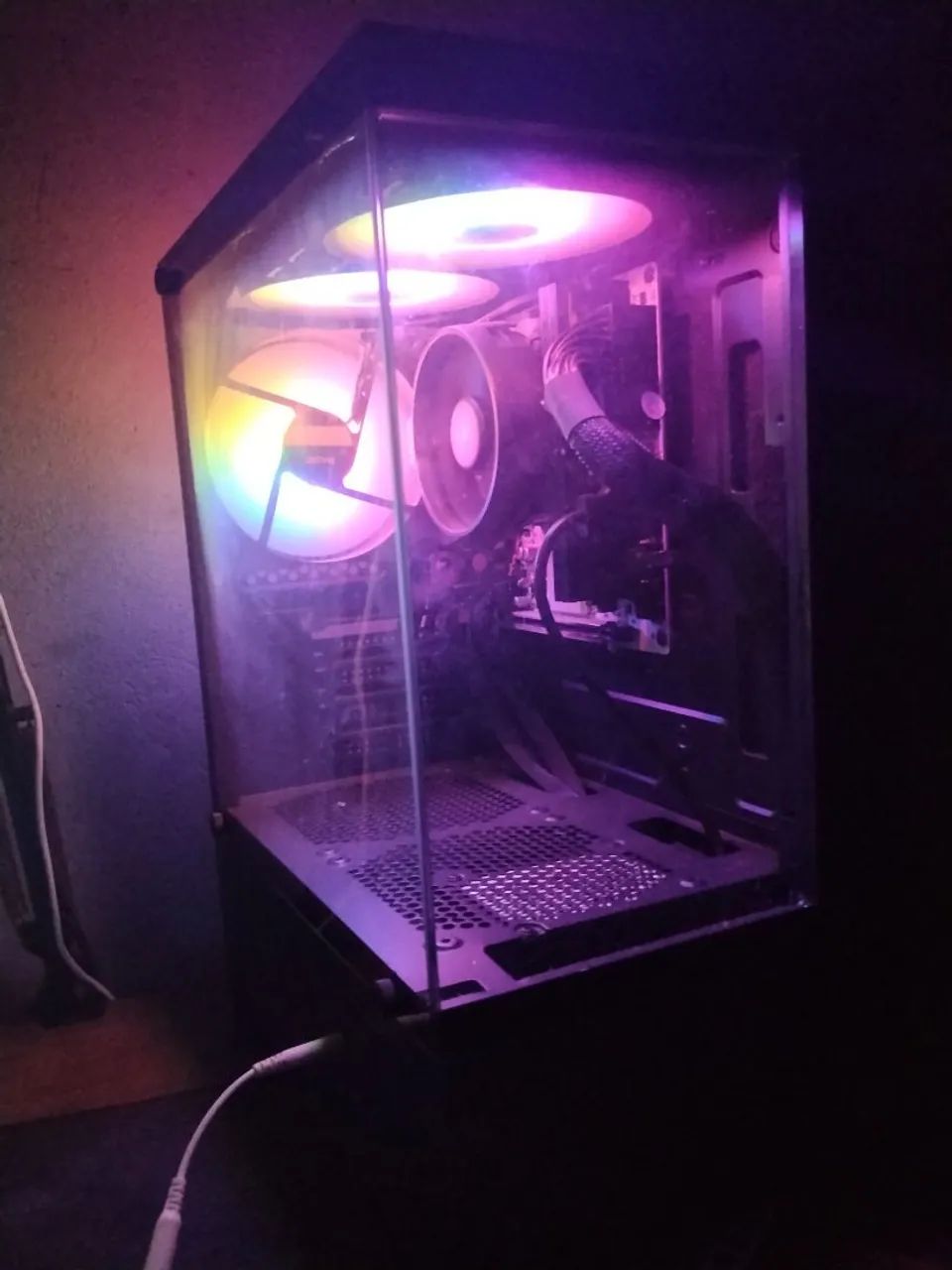 CPU Ryzen 5 5600gt sem placa de vídeo 16gb de ram