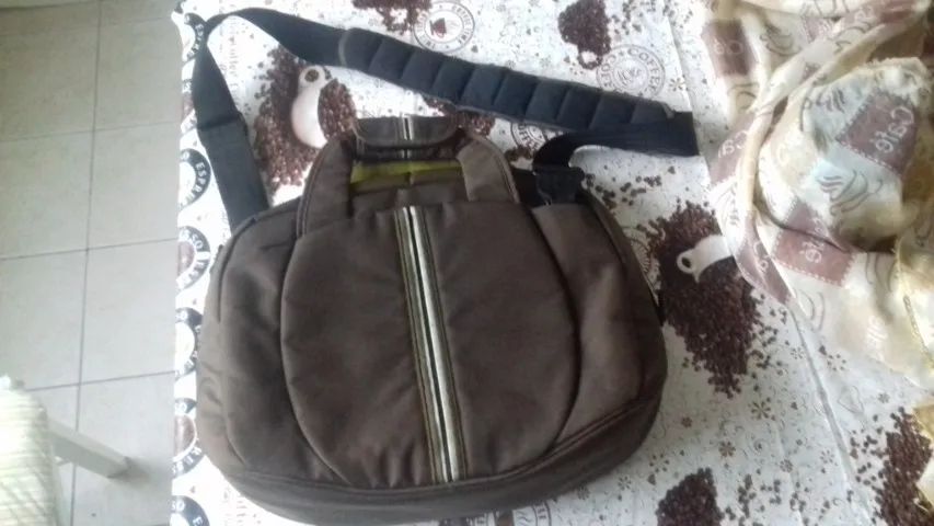 pasta Bolsa  47 cm comprimento perfeito estado tecido forte 40 reais