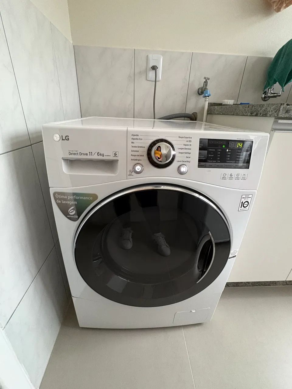 Vendo máquina de lavar e secar