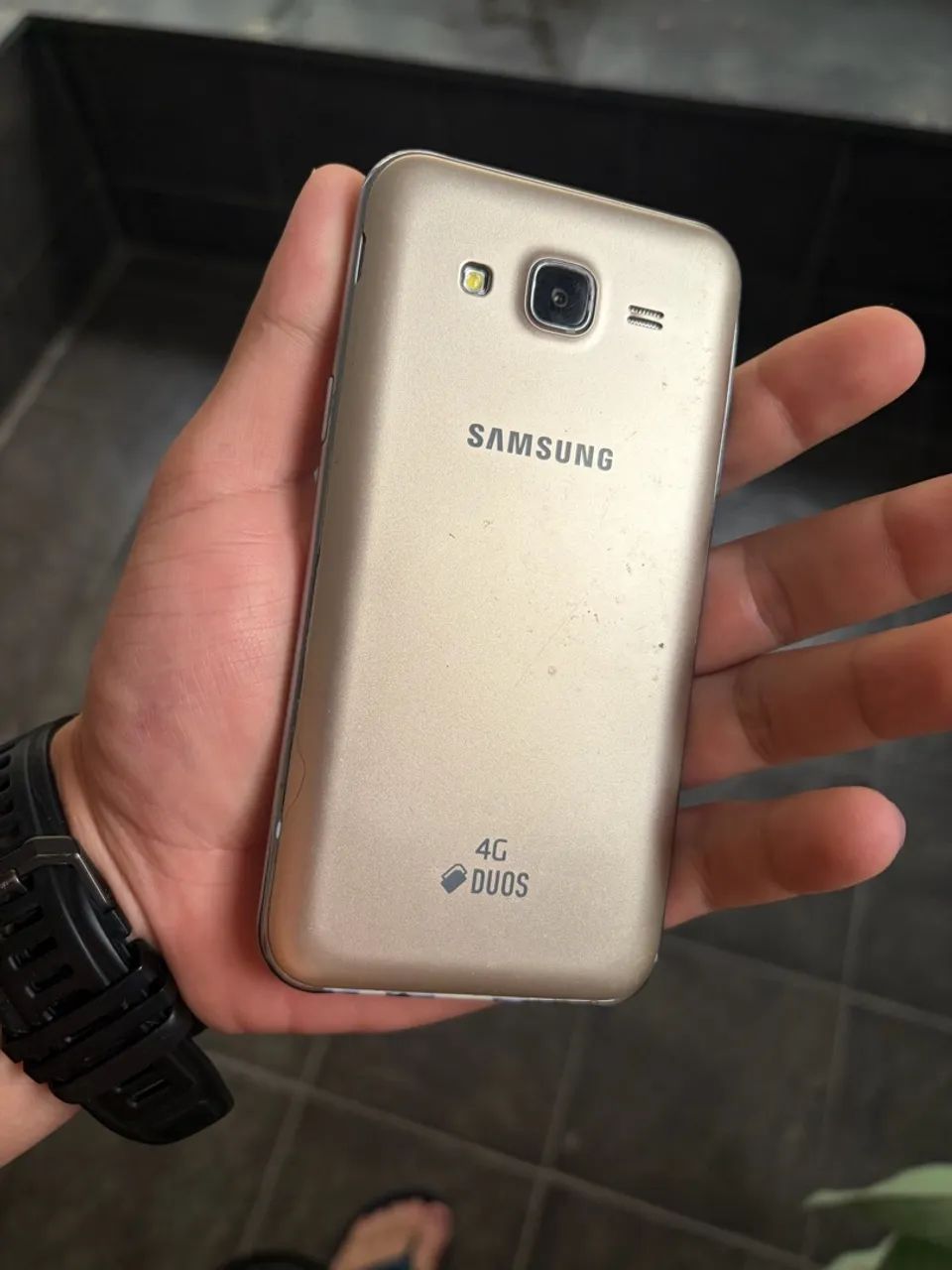 Samsung J5 - Foto 2