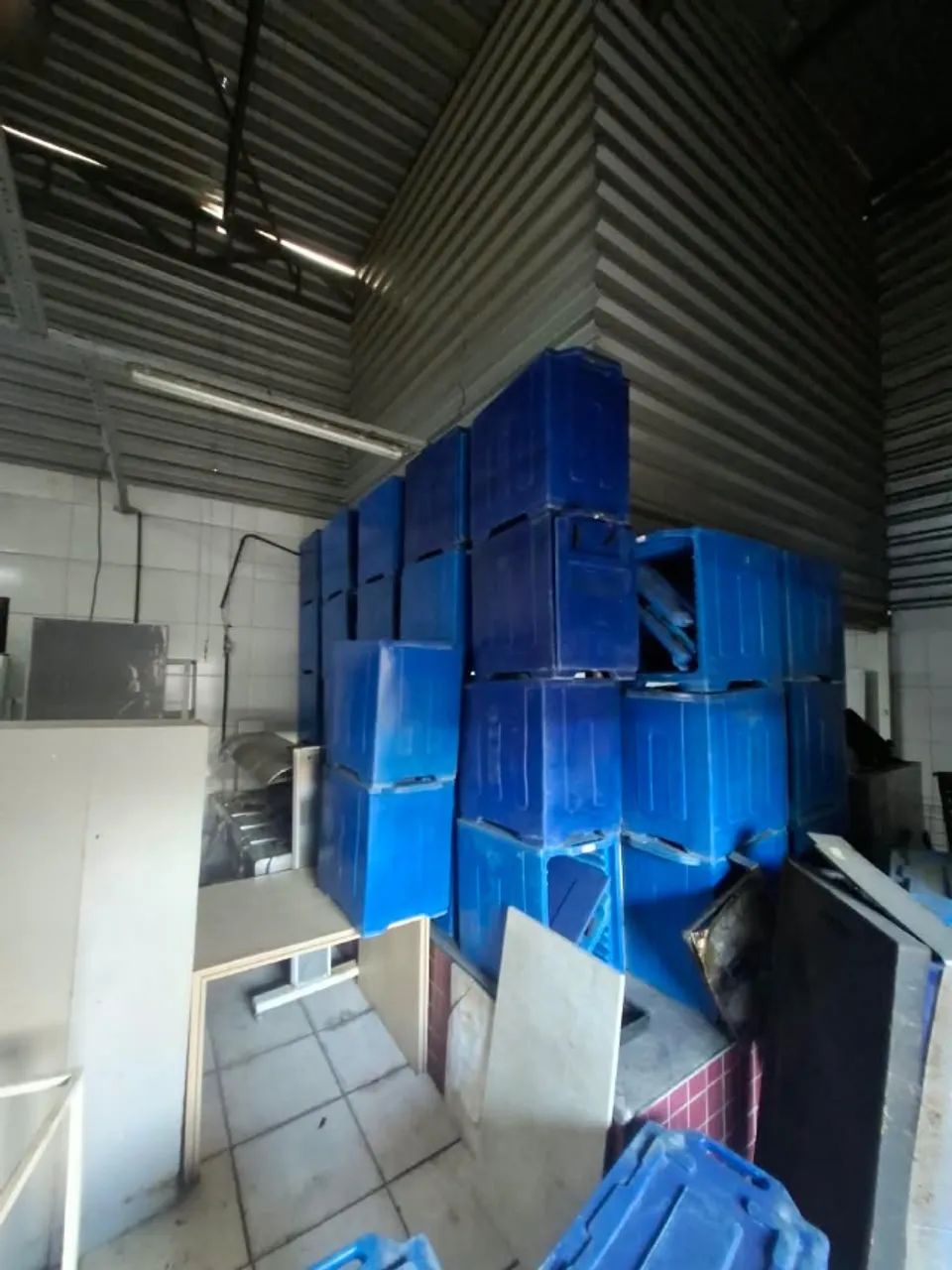 Isobox Usado - Foto 2