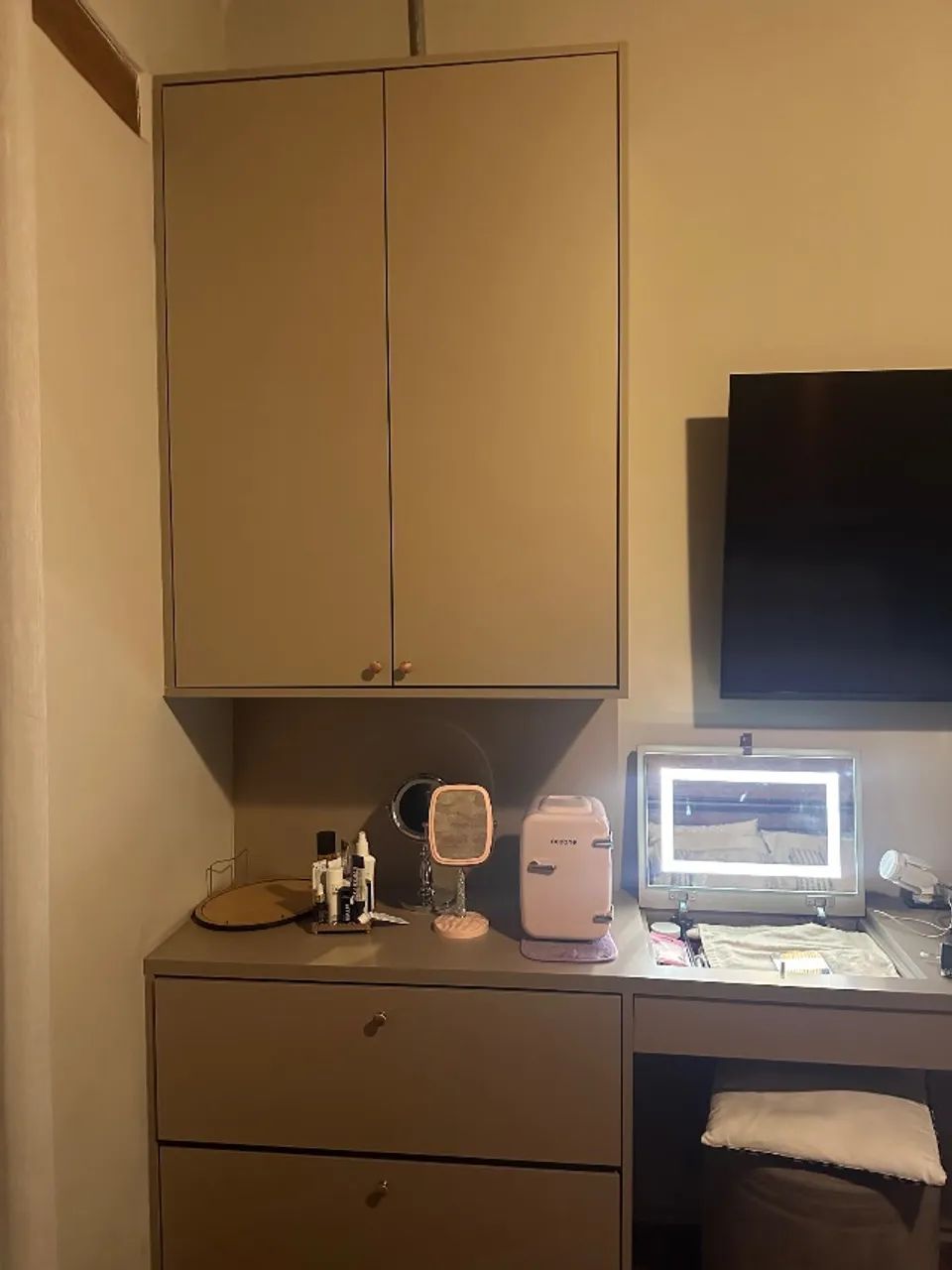 Bancada para quarto, ou studio. Maquiagem e escritório  - Foto 3