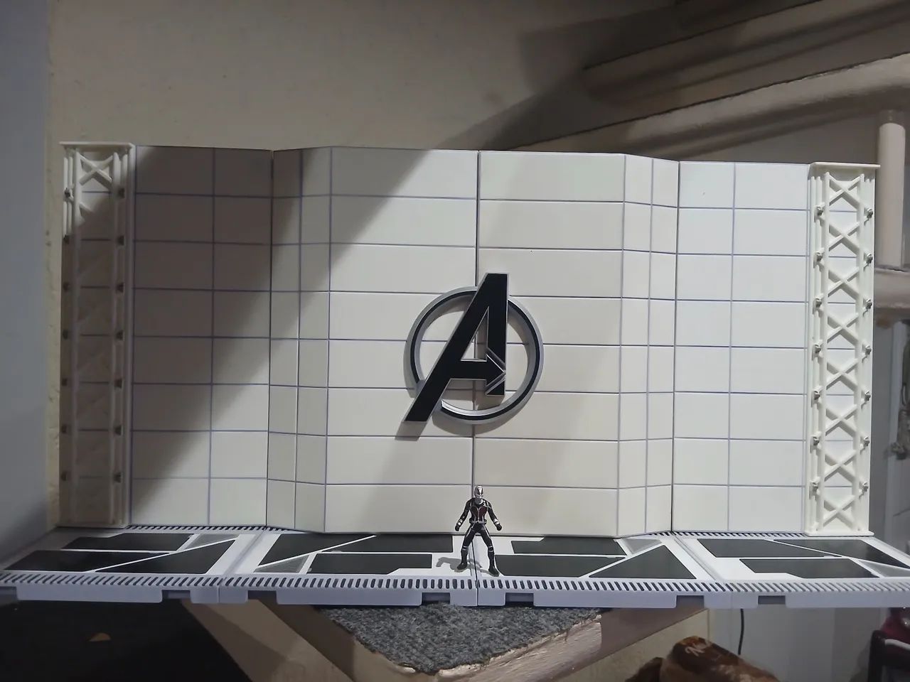 Base Vingadores Avengers Marvel Select (rara)
