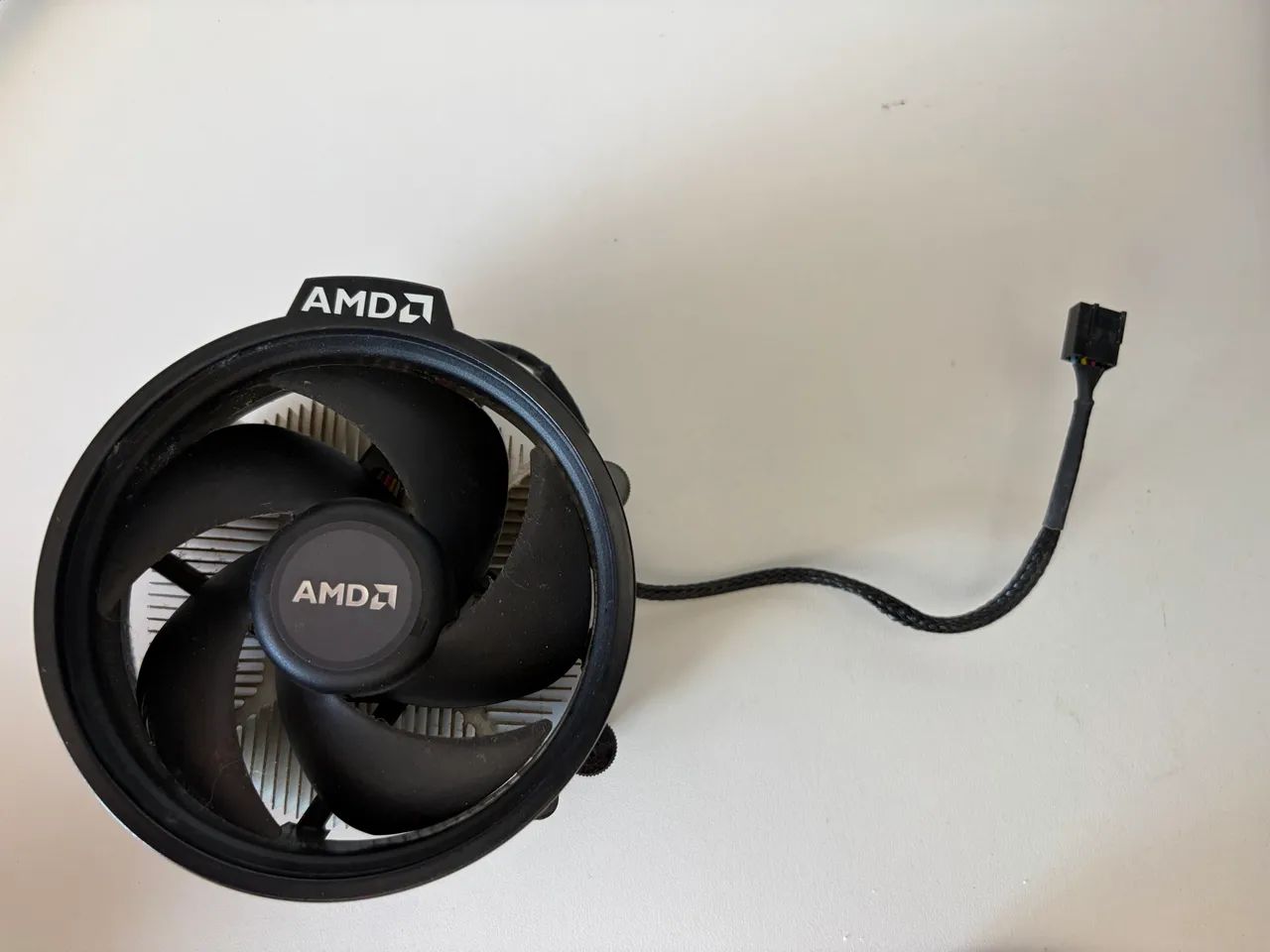 Cooler AMD
