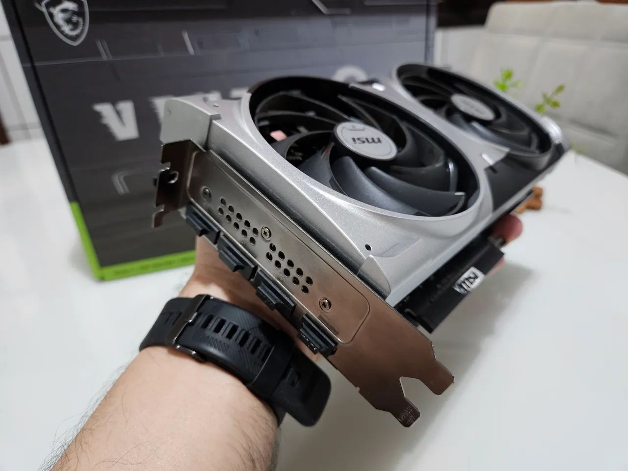 Rtx 5070 12Gb - Foto 3