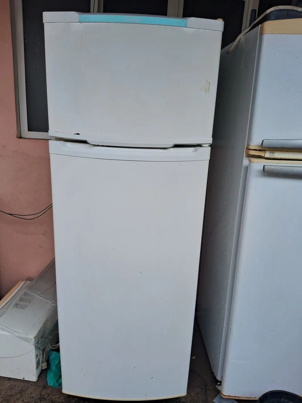 Vendo geladeira Consul Duplex 