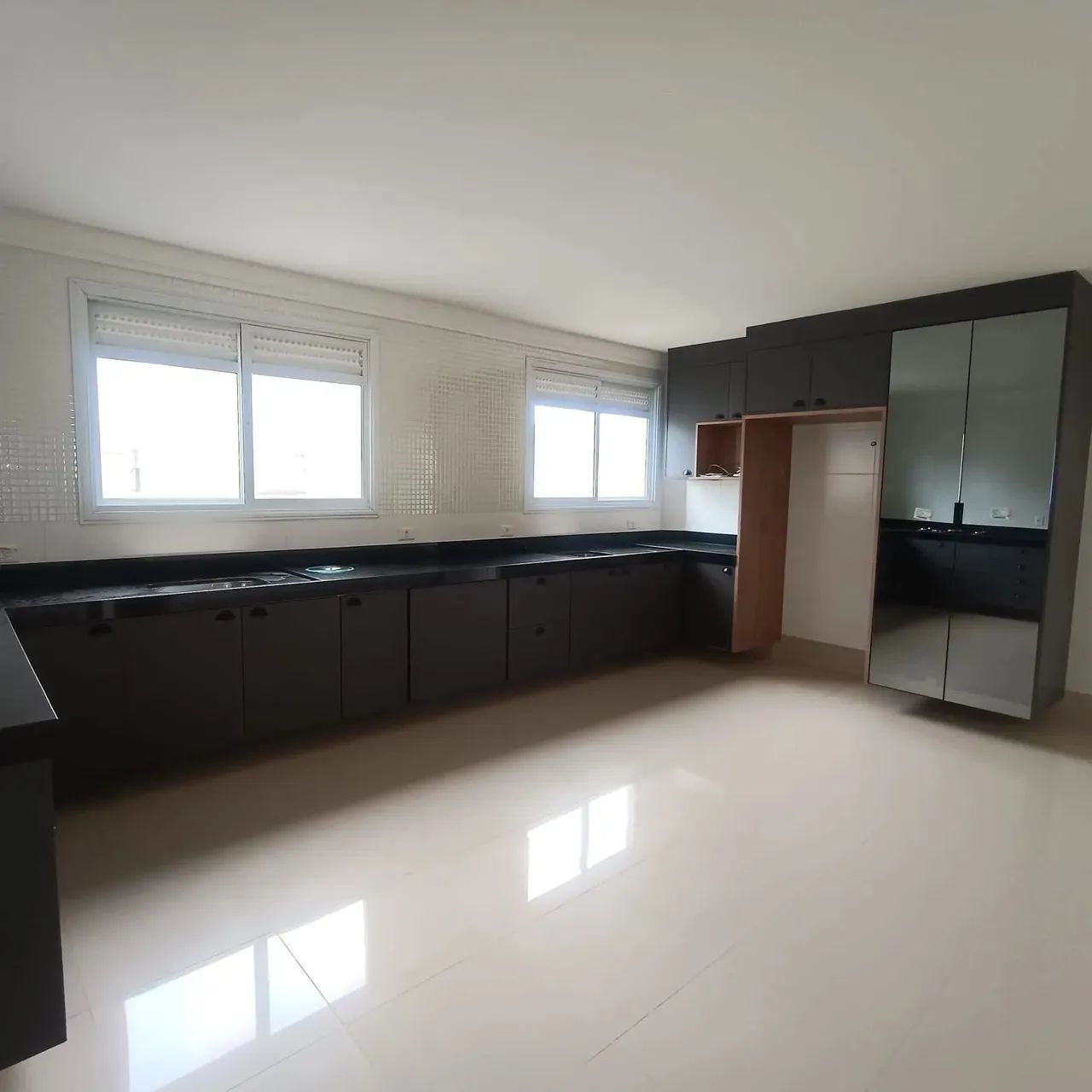 Imóvel para venda tem 230 metros quadrados com 4 quartos em Pompéia - Santos - SP - Foto 7