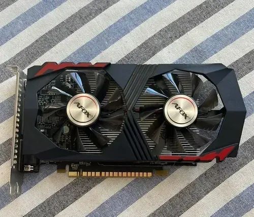 Placa de video modelo: GTX 1050TI 4G de Ram USADA 