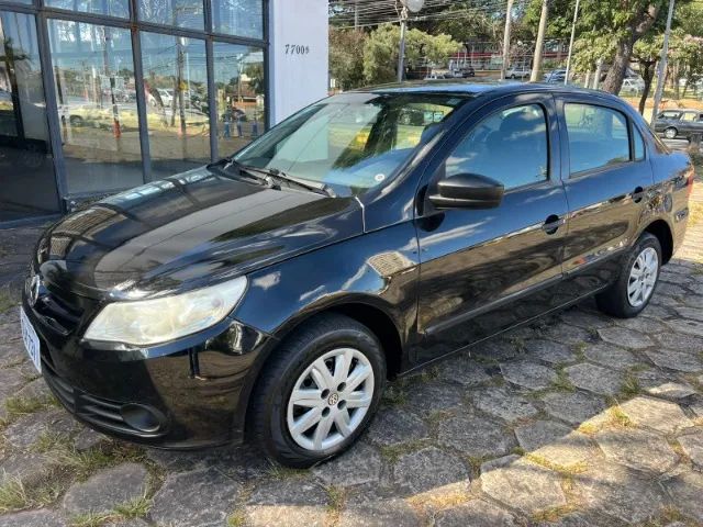 Volkswagen Voyage 2013