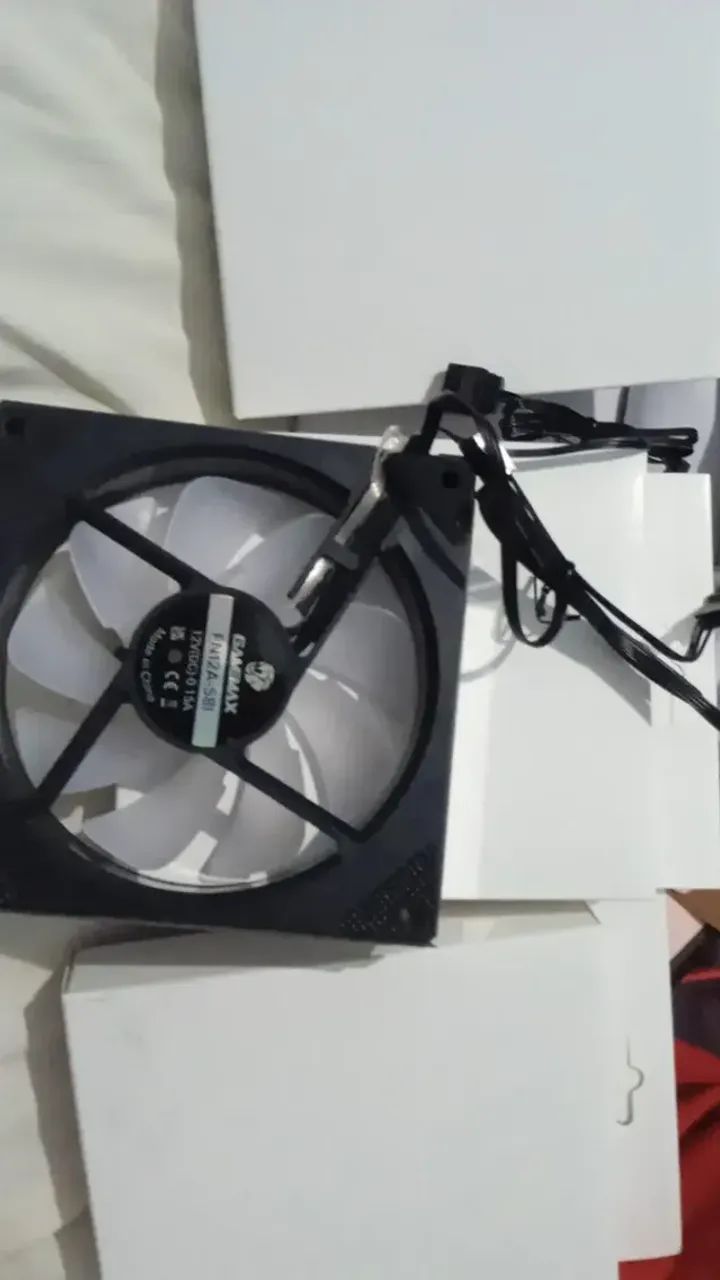 vendo kit com 4 ventoinhas argb 