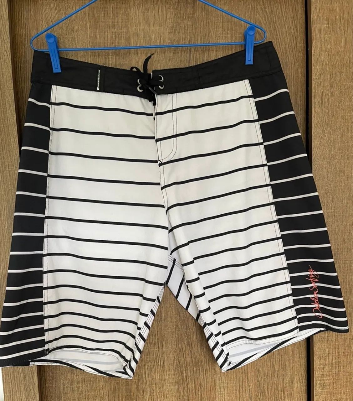 2 bermudas das osklen e Richard as 2 por R$ 80,00