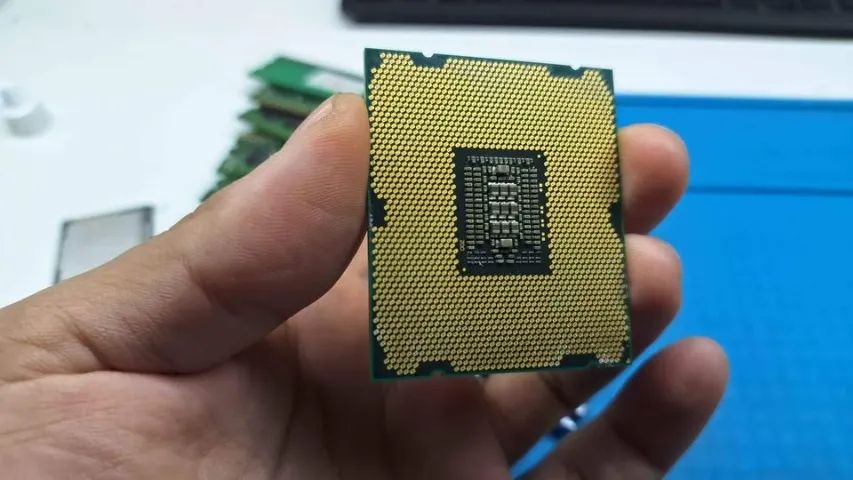 Intel Xeon E5-2640