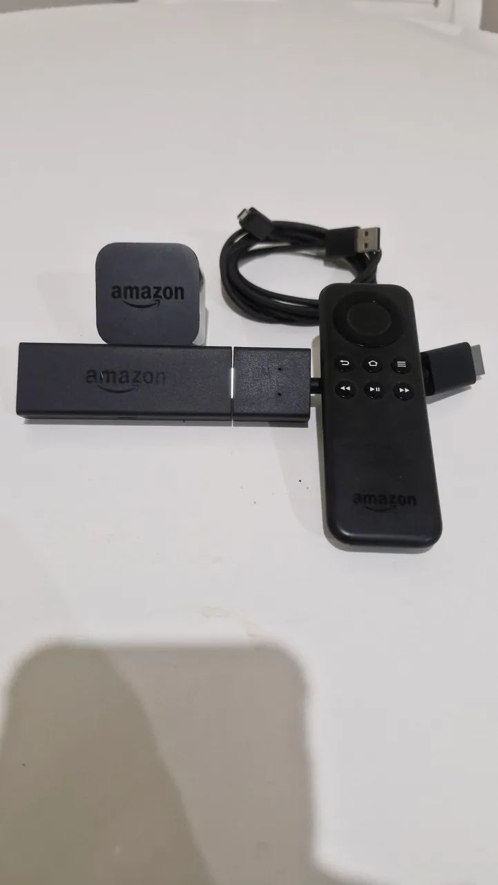 Amazon Fire TV Stick Full HD em Bom Estado