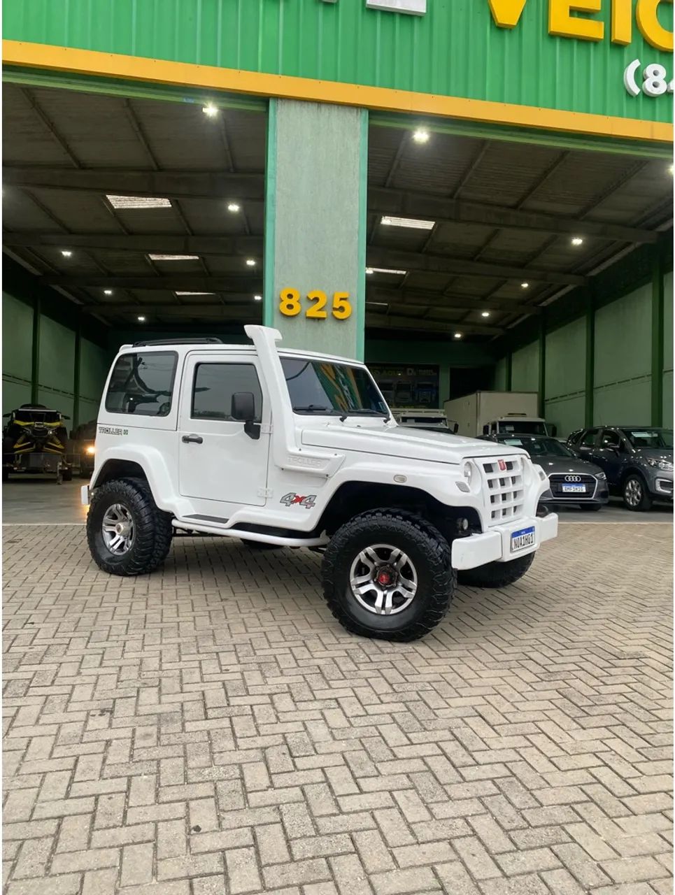 Troller T-4 T-4 4x4 3.0 TB Int. Cap. Rígida Diesel 2011